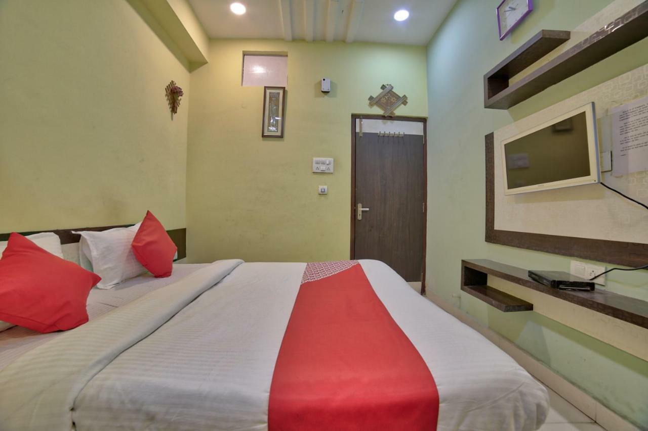 Oyo 35538 Hotel Risha Chandrapur Exteriér fotografie